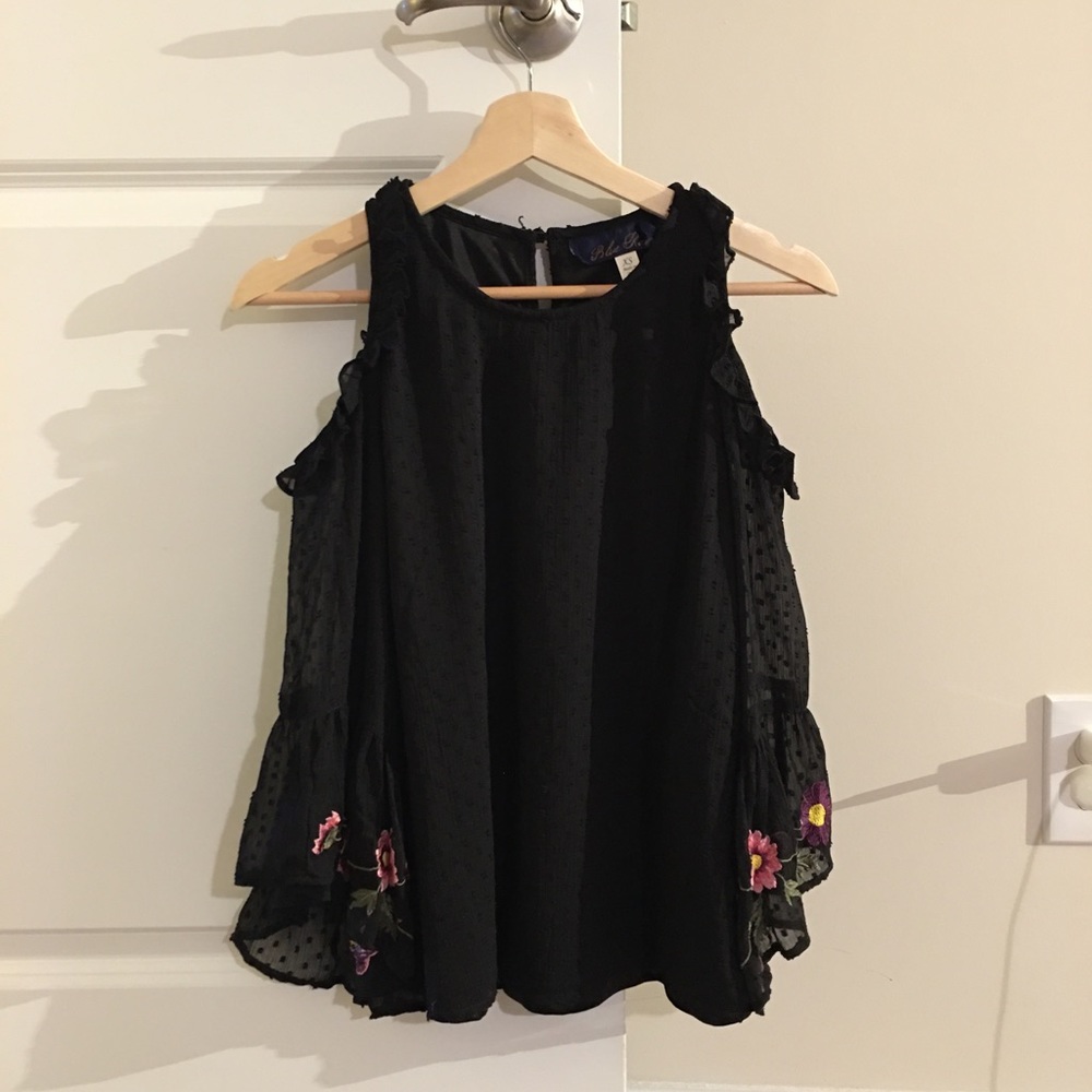 Francesca’s Embroidered Cold Shoulder Top
